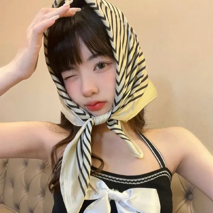 学府春色